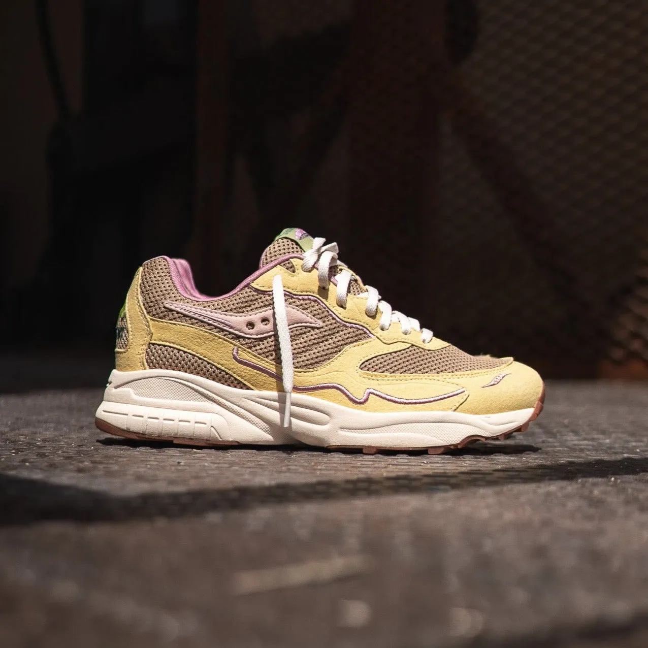 Saucony 3D Grid Hurricane Mushroom (Tan/Yellow)