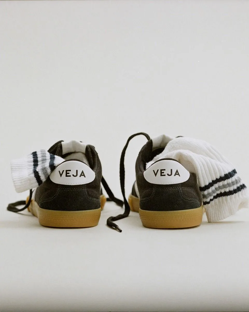 Veja Volley Canvas Black / White / Natural